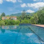 Vila Cosima In With Private Pool *