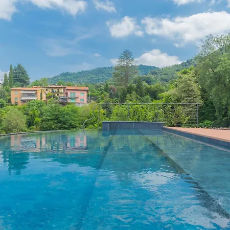 Willa Cosima In With Private Pool *